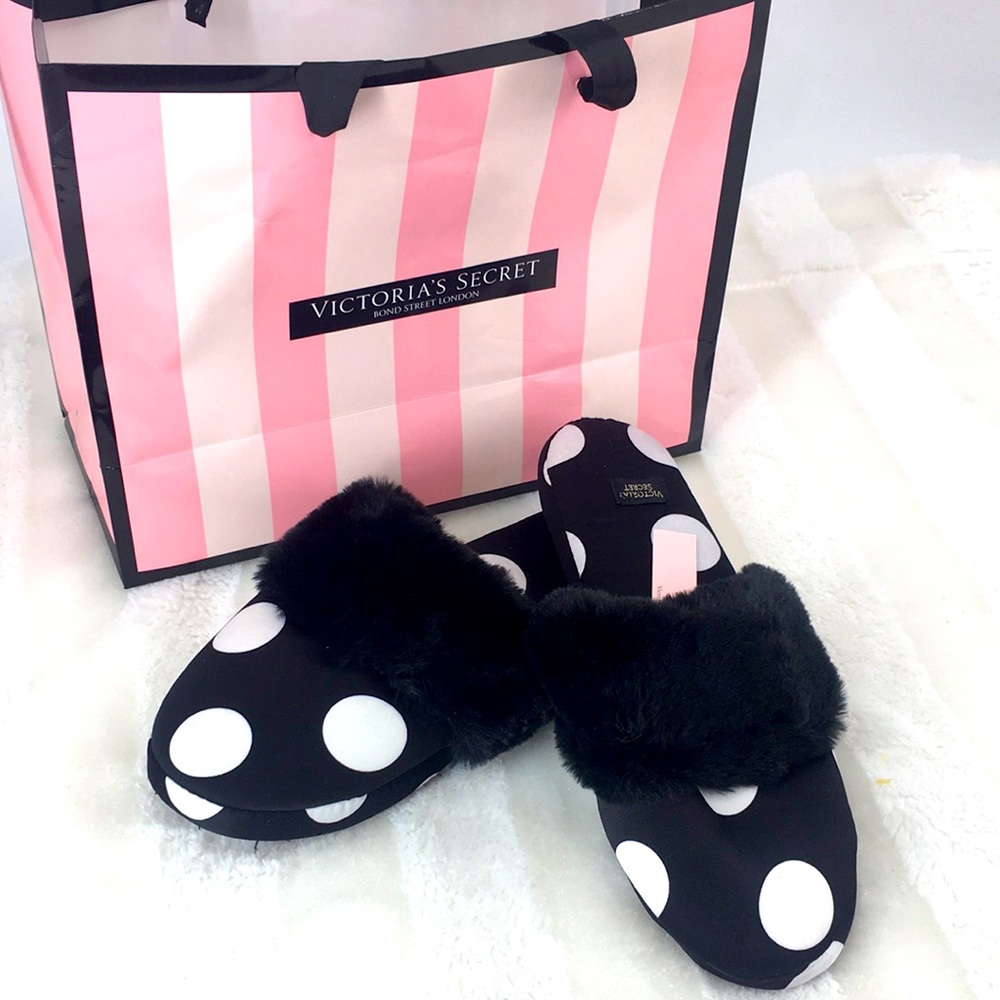 Victoria’s Secret Slippers